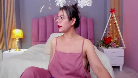 Cumming Loving online show from 12.12.24