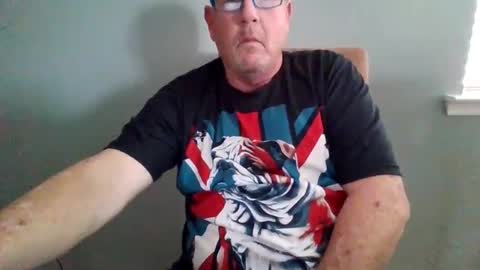 Snapshot of cumsalot55797187 chatting on 01.11.25 cumsalot55797187 online show from 01.11.25