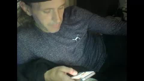 Snapshot of cumslutboi27 chatting on 01.18.25 cumslutboi27 online show from 01.18.25