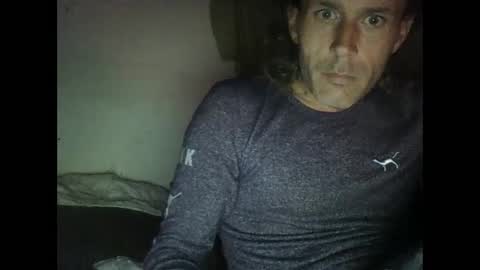 Snapshot of cumslutboi27 chatting on 01.18.25 cumslutboi27 online show from 01.18.25
