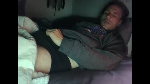 Snapshot of cumslutboi27 chatting on 01.26.25 cumslutboi27 online show from 01.26.25
