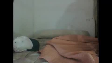 Snapshot of cumslutboi27 chatting on 03.03.25 cumslutboi27 online show from 03.03.25