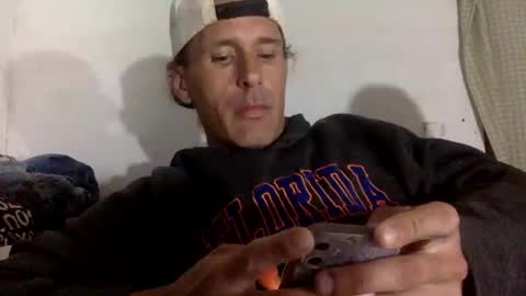 Snapshot of cumslutboi27 chatting on 03.11.25 cumslutboi27 online show from 03.11.25