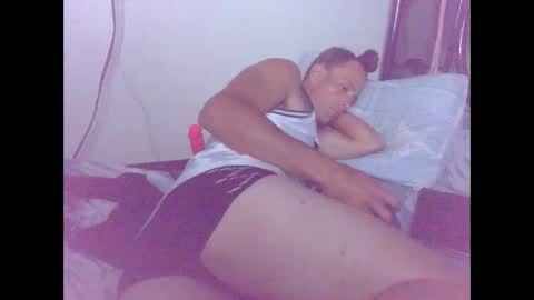 Snapshot of cumslutboi27 chatting on 09.14.25 cumslutboi27 online show from 09.14.25