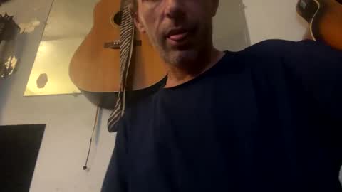 cumslutboi27 online show from 01.08.26