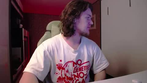 Snapshot of cumzan_ chatting on 01.09.26 Tarzan online show from 01.09.26