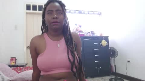 dominic and julieta... independent models online show from 12.01.24