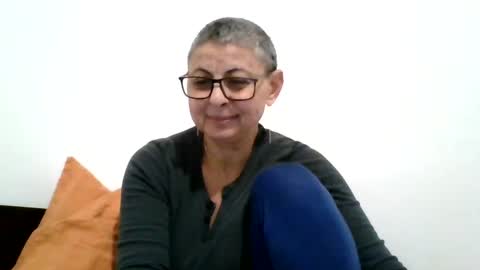 couple online show from 01.17.25