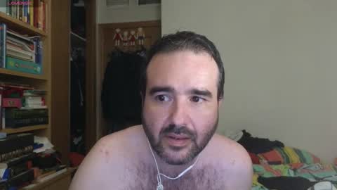 curiosillo1983 online show from 09.28.25