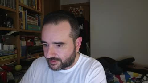 curiosillo1983 online show from 04.04.26