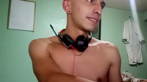 Ian online show from 02.22.25