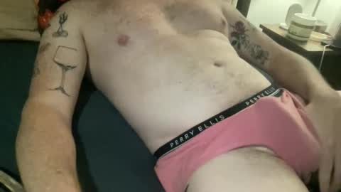 Snapshot of curiousmax18 chatting on 10.28.25 Maxx online show from 10.28.25