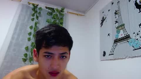 Snapshot of curiuscouplehot chatting on 10.09.25 Pablo and emma online show from 10.09.25