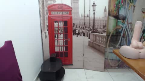 Vannesa online show from 10.31.25