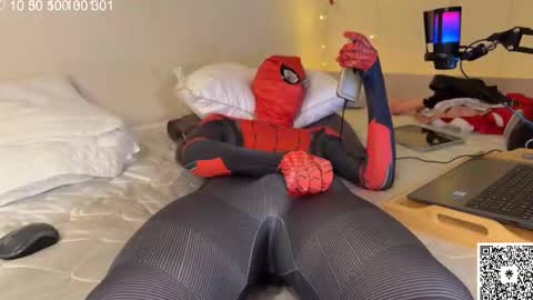 Snapshot of curlyboyy_ chatting on 02.27.25 Mike pvt is open online show from 02.27.25