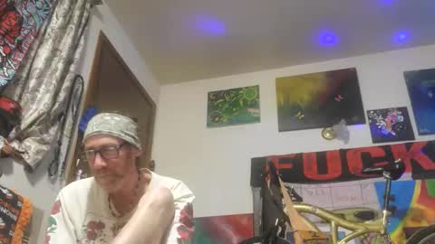 Curtisdow420 online show from 10.25.25