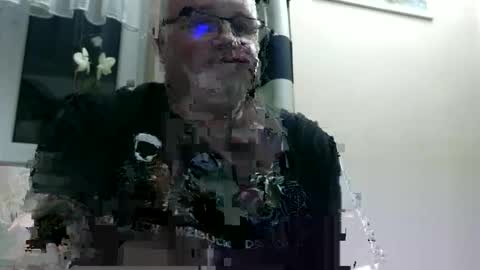 Snapshot of curtus14 chatting on 09.09.25 curtus14 online show from 09.09.25