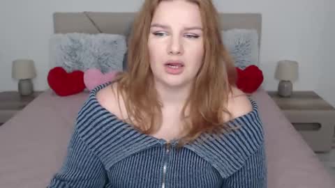 curvyanna13 online show from 02.05.25