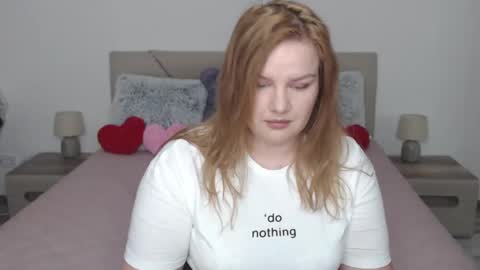 curvyanna13 online show from 02.06.25
