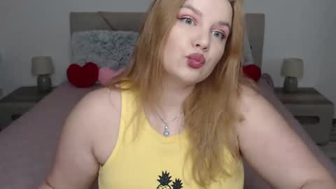 curvyanna13 online show from 03.03.25
