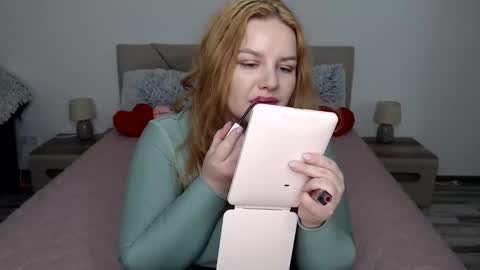 curvyanna13 online show from 03.11.25