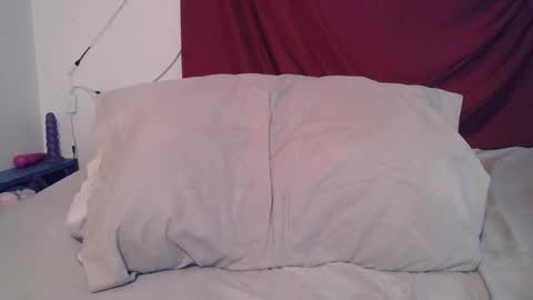 Celine Fawe online show from 09.08.25