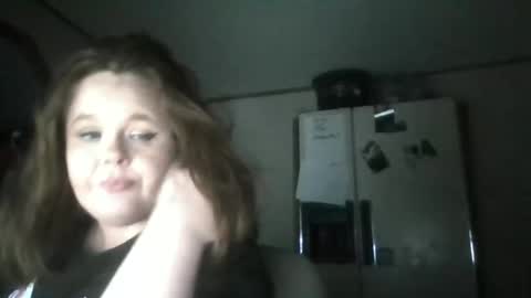 dahlia -kim online show from 10.18.25