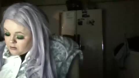 dahlia -kim online show from 03.18.26