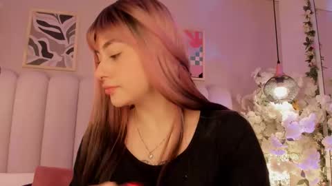 Amber  online show from 11.04.25