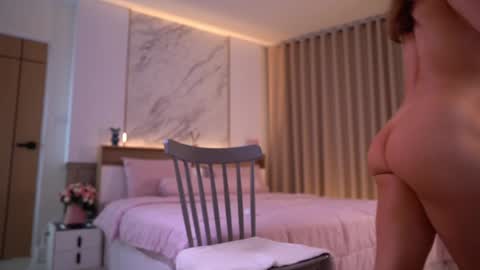 Snapshot of cute__foxy chatting on 01.23.25 Foxy online show from 01.23.25