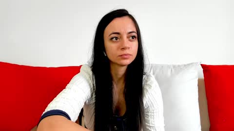 Snapshot of cute_angel95 chatting on 01.15.25 cute_angel95 online show from 01.15.25