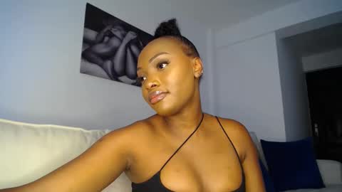 Liya online show from 01.14.25