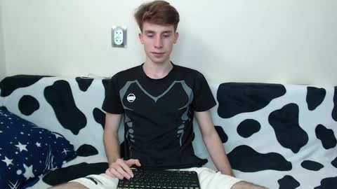 Snapshot of cute_brian chatting on 09.17.25 Im Brian online show from 09.17.25