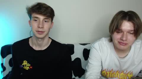 Snapshot of cute_brian chatting on 10.07.25 Im Brian online show from 10.07.25