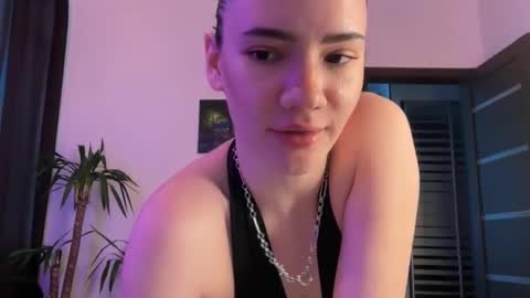 Snapshot of cute_bubbles chatting on 05.17.26 cute_bubbles online show from 05.17.26