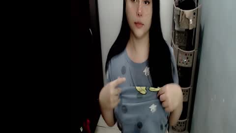 Snapshot of cute_candace chatting on 10.16.25 indianadollbaby online show from 10.16.25