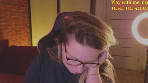 Everyday stream in the same time online show from 12.14.24