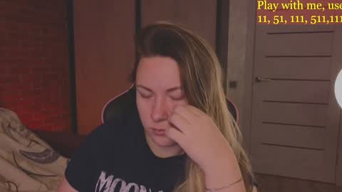 Everyday stream in the same time online show from 01.28.25