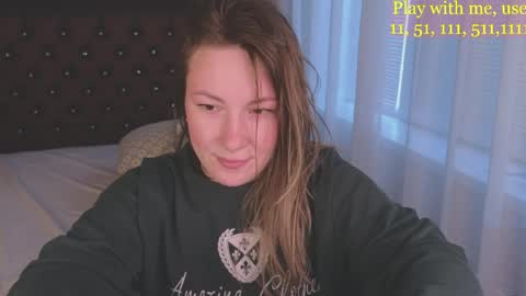 Everyday stream in the same time online show from 04.02.26