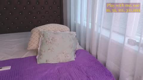 Snapshot of cute_darina chatting on 06.25.26 Everyday stream in the same time online show from 06.25.26