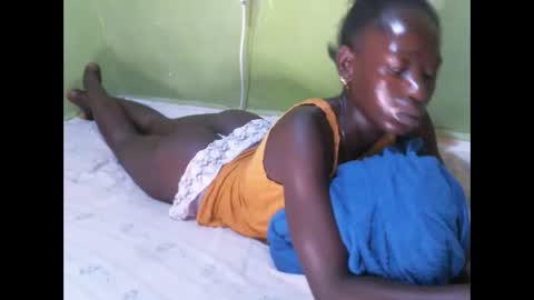 cute_doria online show from 10.05.25