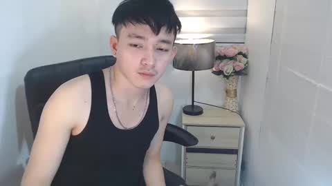 cute_enzo24 online show from 12.10.24