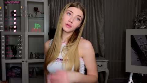 Anne online show from 02.05.25