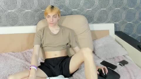 Snapshot of cute_grecha chatting on 03.28.26 Grisha online show from 03.28.26