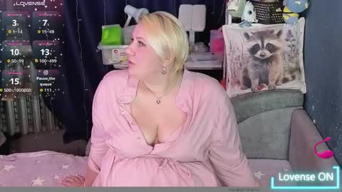 Snapshot of cute_hanna_bbw chatting on 03.26.26 Hanna online show from 03.26.26