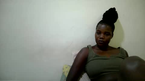 cute_heaven online show from 10.11.25