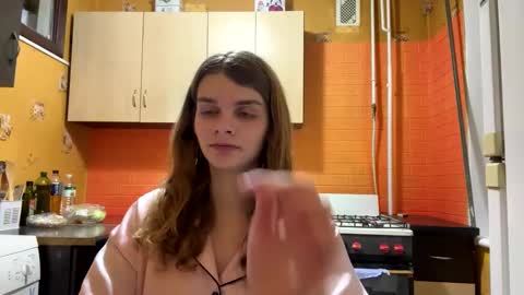 Snapshot of cute_kitte chatting on 02.24.25 cute_kitte online show from 02.24.25