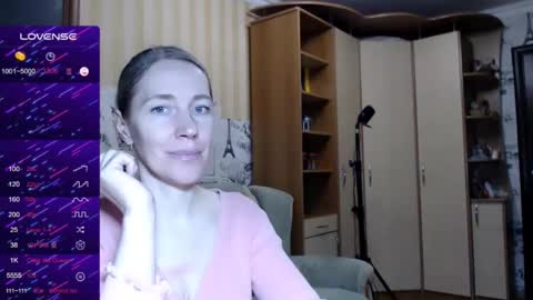 cute_lion_ online show from 02.16.25