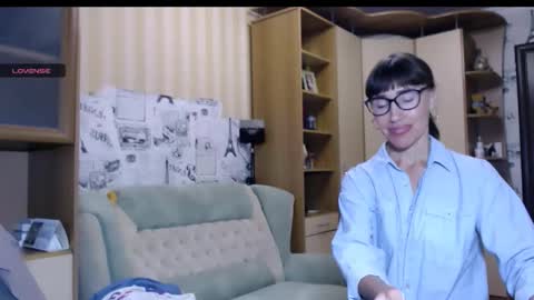 cute_lion_ online show from 09.15.25