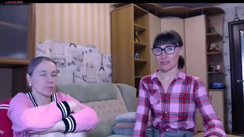 cute_lion_ online show from 03.04.26